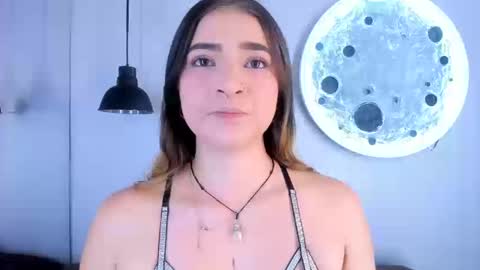 Shanntal  online show from 19, 9, 2025