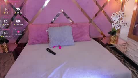 SHANON online show from 4, 1, 2025