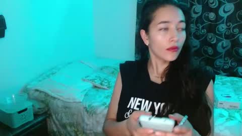 shantal_d03 online show from 20, 1, 2025