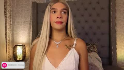 Shantal Jones online show from 1, 10, 2025