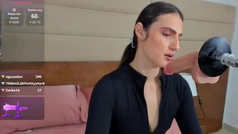  Shantall  online show from 26, 11, 2025