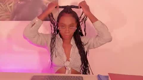 Shantall Miller online show from 8, 2, 2026