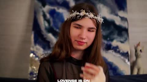 Snapshot of shapasser chatting on 4, 11, 2025 Ivy online show from 4, 11, 2025