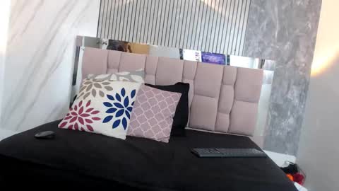 Sara online show from 4, 2, 2026