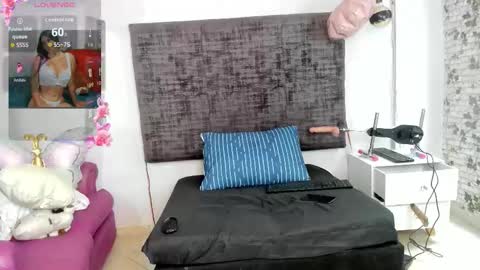 sharoncute16 online show from 8, 11, 2025