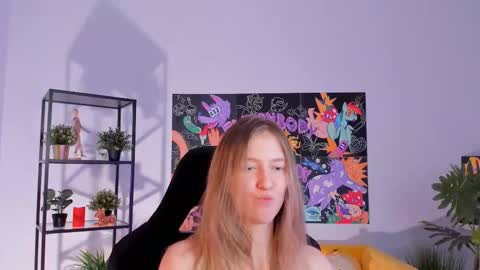 Snapshot of sharonevansi chatting on 13, 2, 2025 Sharon online show from 13, 2, 2025