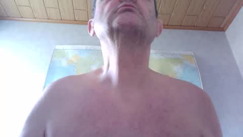 Snapshot of sharpshoder chatting on 28, 2, 2026 Peter online show from 28, 2, 2026