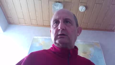 Snapshot of sharpshoder chatting on 29, 3, 2026 Peter online show from 29, 3, 2026