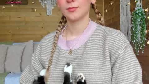 Snapshot of shatall_rouge chatting on 3, 3, 2026 Shantall online show from 3, 3, 2026