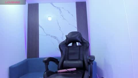 Lady Shauna online show from 10, 10, 2025