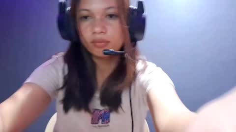 Snapshot of shauntefenceroy chatting on 25, 10, 2025 Molly online show from 25, 10, 2025