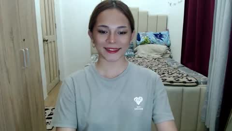 Snapshot of shawntel_cutiee chatting on 27, 11, 2025 shawniee 3 online show from 27, 11, 2025