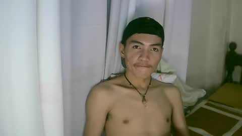 Snapshot of shayato_xyz chatting on 1, 3, 2025 eryx online show from 1, 3, 2025