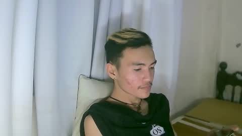 Snapshot of shayato_xyz chatting on 2, 3, 2025 eryx online show from 2, 3, 2025