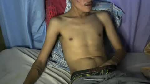 Snapshot of shayato_xyz chatting on 8, 3, 2025 eryx online show from 8, 3, 2025