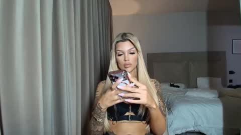 shayblonde online show from 25, 3, 2026