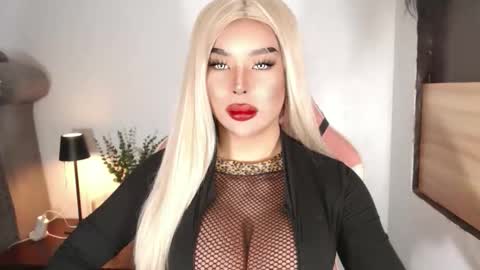 Snapshot of sheenafrost chatting on 24, 3, 2026 sheenafrost online show from 24, 3, 2026