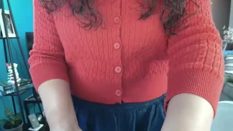 Snapshot of sheilyn_smith chatting on 19, 11, 2025 sheilyn_smith online show from 19, 11, 2025