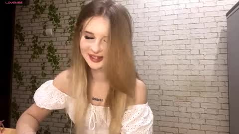 Jenny online show from 3, 11, 2025