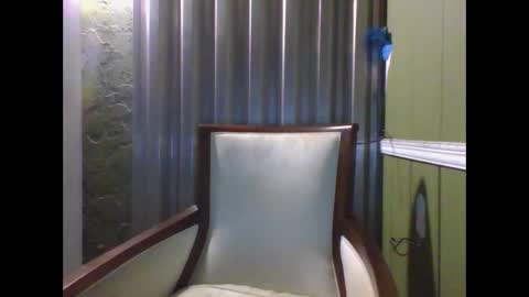 Snapshot of shelbyannn chatting on 25, 10, 2025 Red online show from 25, 10, 2025