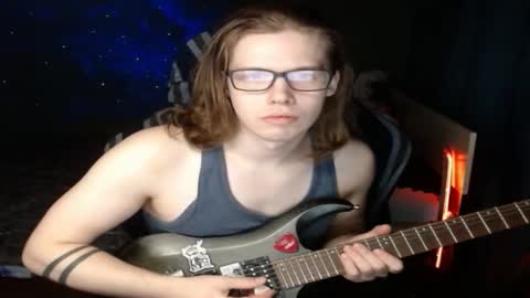 Snapshot of sheldon_music chatting on 17, 10, 2025 Sheldon online show from 17, 10, 2025