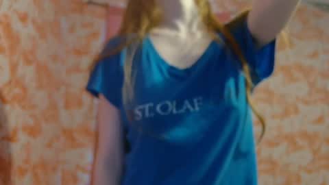 Snapshot of shelikessoymilk chatting on 14, 10, 2025 Erika online show from 14, 10, 2025