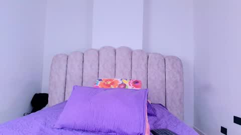 Shelsy online show from 4, 2, 2026