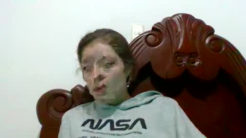 Snapshot of shelsyzevee_ chatting on 15, 11, 2025 shelsyzevee_ online show from 15, 11, 2025