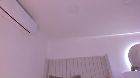 shelynna_azzul online show from 29, 12, 2024