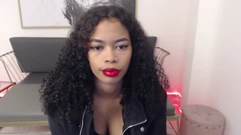 Shenna online show from 6, 12, 2024