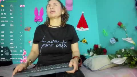 Snapshot of sherylov chatting on 17, 12, 2025 Shera Hade online show from 17, 12, 2025