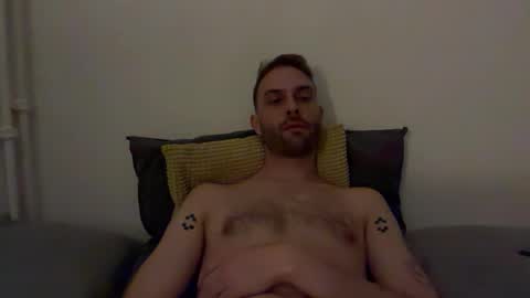 Snapshot of shiggyvara chatting on 3, 10, 2025 phil. online show from 3, 10, 2025