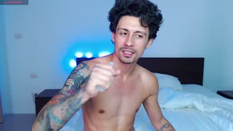 Lindsay  Damon online show from 18, 12, 2024