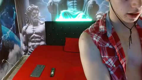 Snapshot of shinobi_grey chatting on 19, 1, 2025 .. shinobi .. online show from 19, 1, 2025