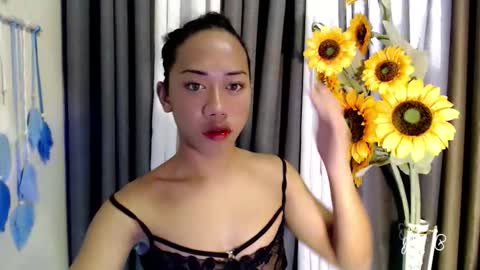 Snapshot of shira_cutttiebigcock chatting on 27, 3, 2026 shira_cutttiebigcock online show from 27, 3, 2026