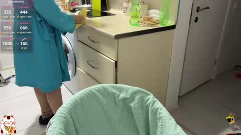 Snapshot of shirayuki_hime chatting on 12, 11, 2025 Im Lilu Rosenblum Guys I have ----Ill be glad to see you there online show from 12, 11, 2025