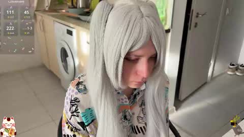 Im Lilu Rosenblum  Guys I have   ----Ill be glad to see you there online show from 25, 11, 2025