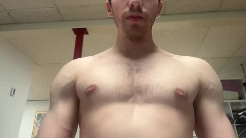 shirtlesshunk15 online show from 28, 2, 2026