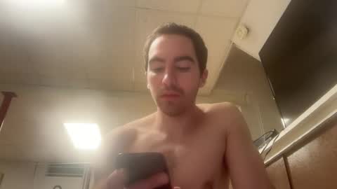 shirtlesshunk15 online show from 17, 3, 2026