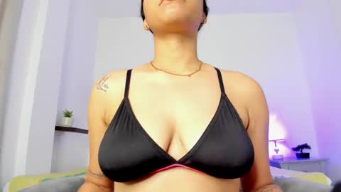 Snapshot of shizuka_11 chatting on 17, 10, 2025 shizuka 11 online show from 17, 10, 2025