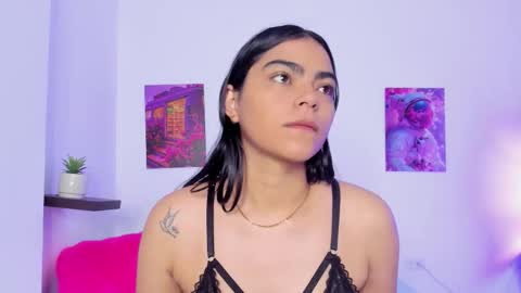 Snapshot of shizuka_11 chatting on 5, 11, 2025 shizuka 11 online show from 5, 11, 2025