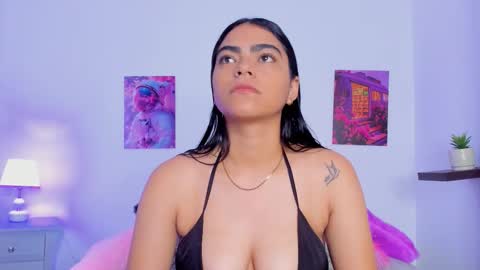 Snapshot of shizuka_11 chatting on 8, 11, 2025 shizuka 11 online show from 8, 11, 2025