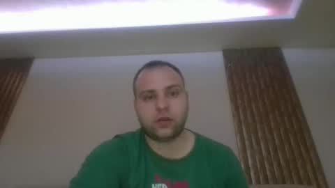 shmele_04 online show from 8, 1, 2025