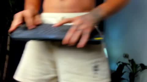 Snapshot of shooter_boy_ chatting on 14, 10, 2025 Shooter online show from 14, 10, 2025