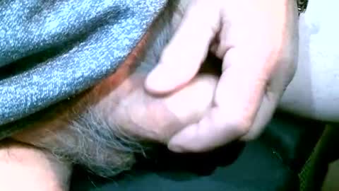 Snapshot of shootertog chatting on 24, 11, 2025 shootertog online show from 24, 11, 2025