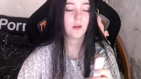 Snapshot of show_for_you chatting on 16, 10, 2025 show_for_you online show from 16, 10, 2025