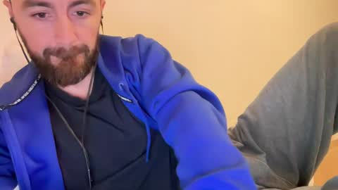 Snapshot of show_jizzness chatting on 15, 12, 2024 show_jizzness online show from 15, 12, 2024