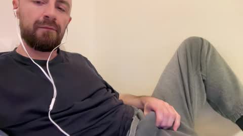 Snapshot of show_jizzness chatting on 9, 2, 2025 show_jizzness online show from 9, 2, 2025
