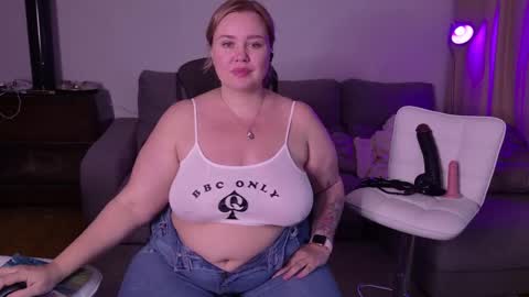 Snapshot of showmebbw chatting on 10, 3, 2025 Mimi online show from 10, 3, 2025