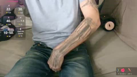 Snapshot of showoffjay46 chatting on 25, 10, 2025 showofjay online show from 25, 10, 2025